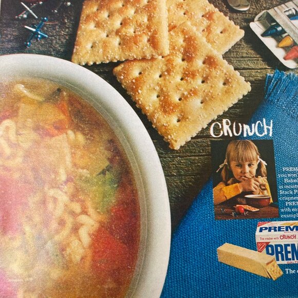 1970 Nabisco Premium Cracker Full Page Vintage Print Ad  Girl Crunch u - Picture 4 of 7